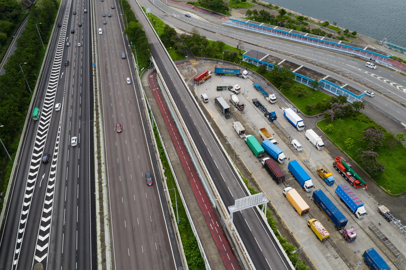 Cum funcționează monitorizarea GPS pentru flotă